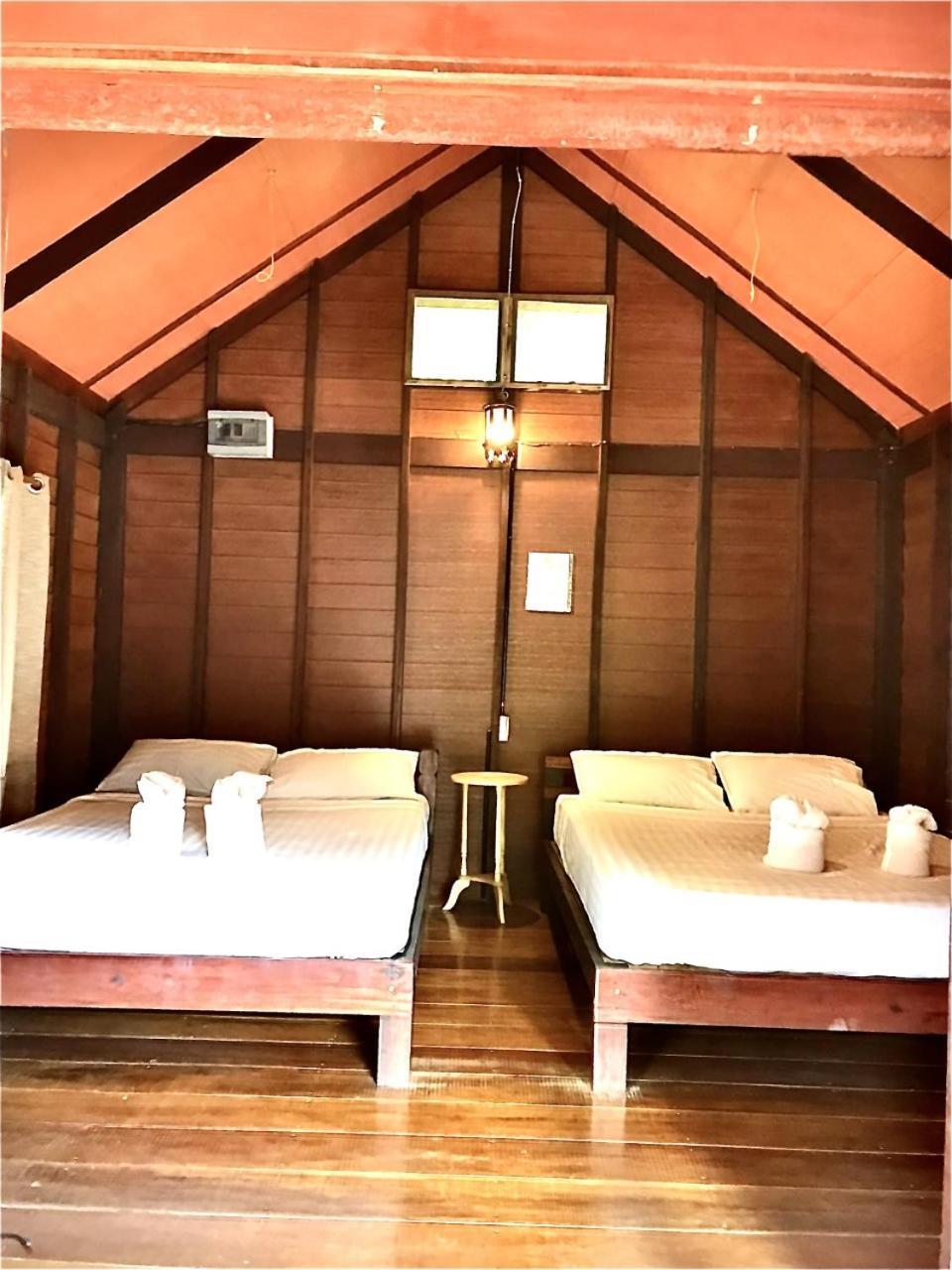 Frog Beach House Koh Phayam Kamer foto