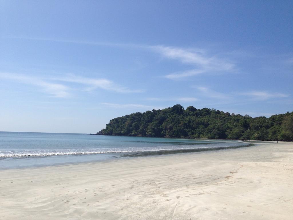 Frog Beach House Koh Phayam Buitenkant foto